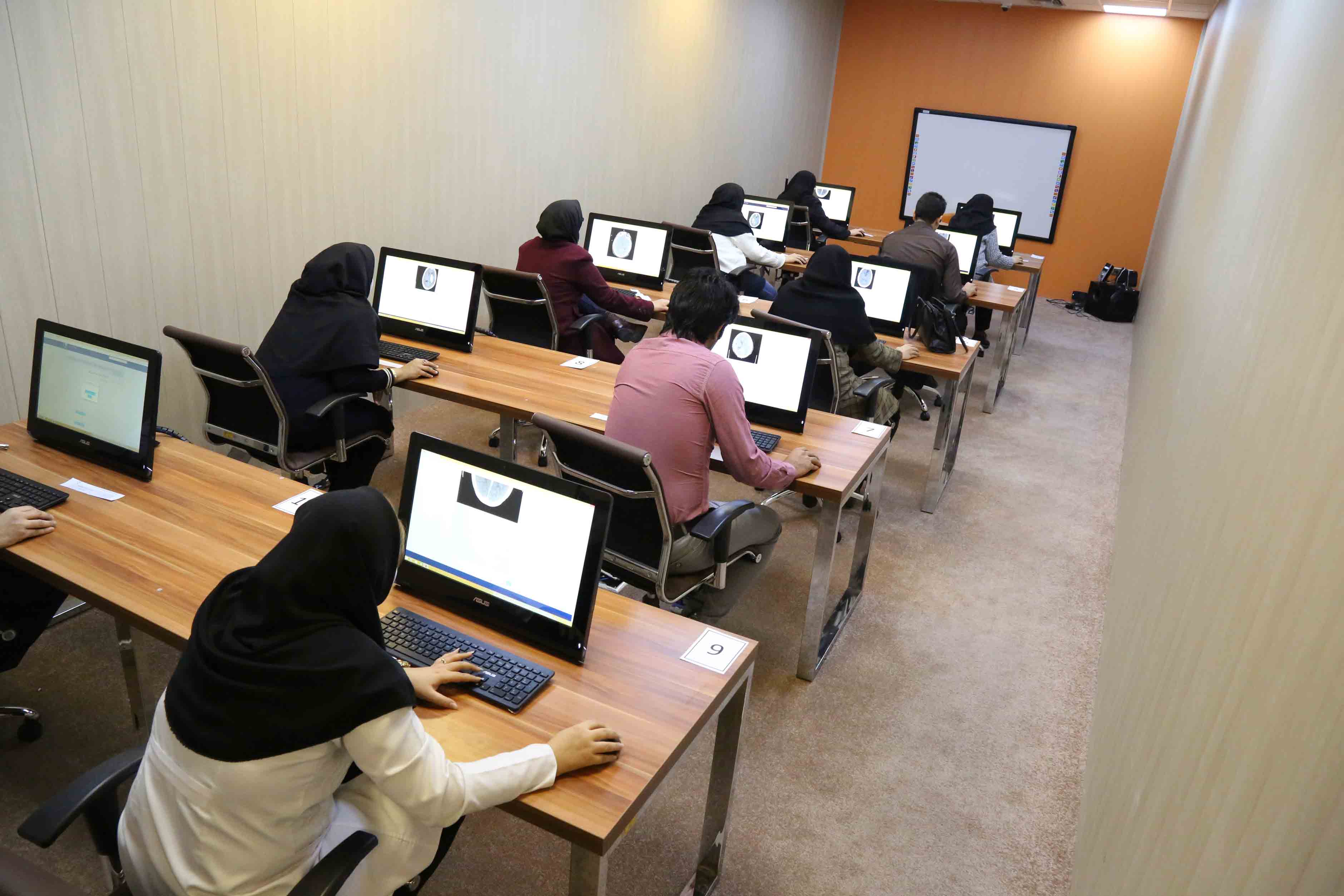 آزمون الکترونیکی دانشگاه علوم پزشکی مشهد
