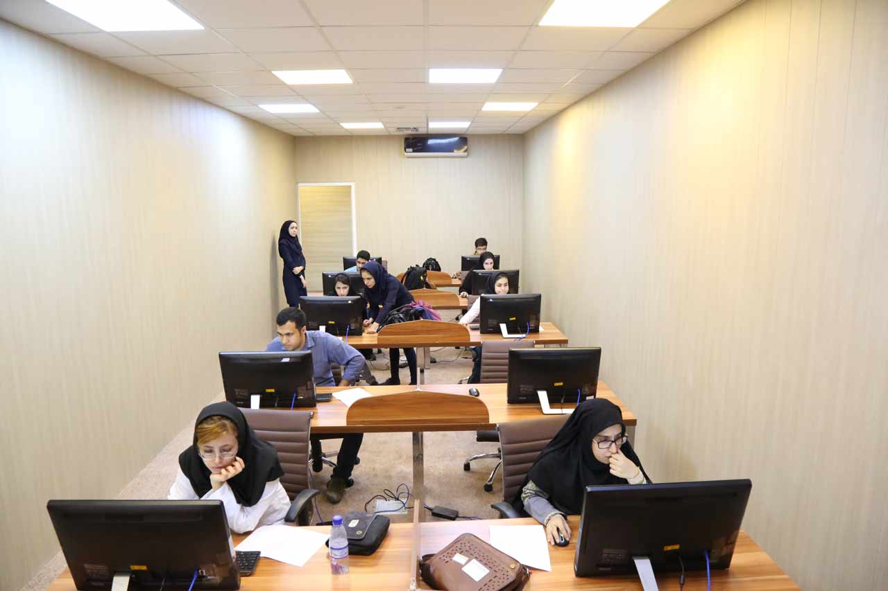 آزمون الکترونیکی مرکز آموزش مجازی دانشگاه علوم پزشکی مشهد